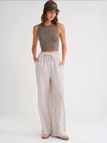 Wide leg Pantaloni di MixRay in marrone
