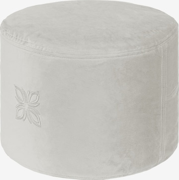 OMNANA Pillow 'CUSHY™' in White: front
