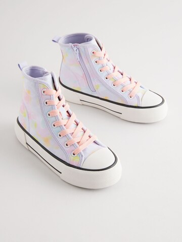 Next Sneaker in Pink