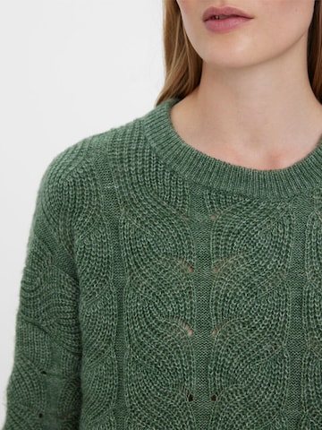 VERO MODA Sweater in Green