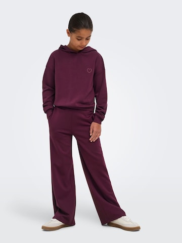 Sweat-shirt 'KOGAda-Cooper' ONLY GIRLS en rouge