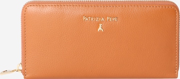 PATRIZIA PEPE Wallet in Orange: front