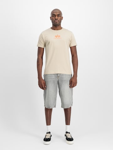 ALPHA INDUSTRIES T-shirt i beige
