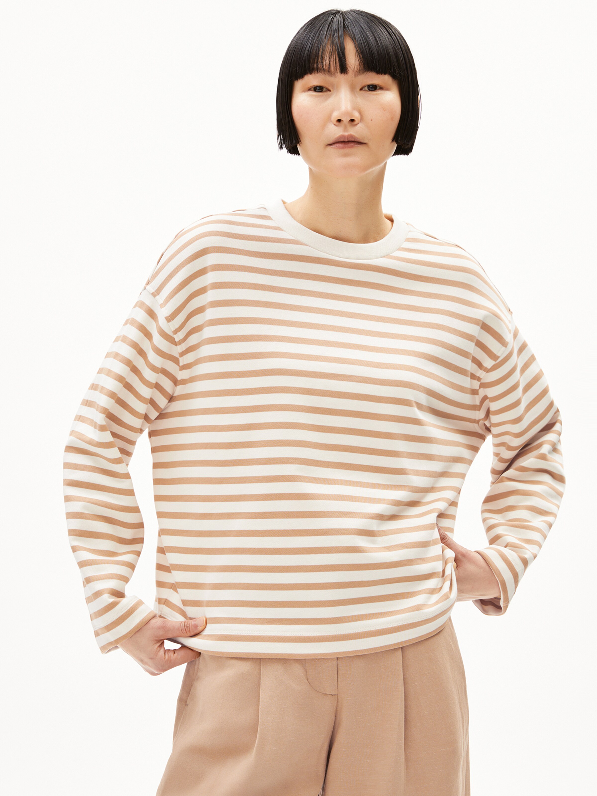 ARMEDANGELS Sweatshirt 'FRANKAA' in Beige: front