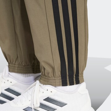 ADIDAS PERFORMANCE - Tapered Pantalón deportivo en verde