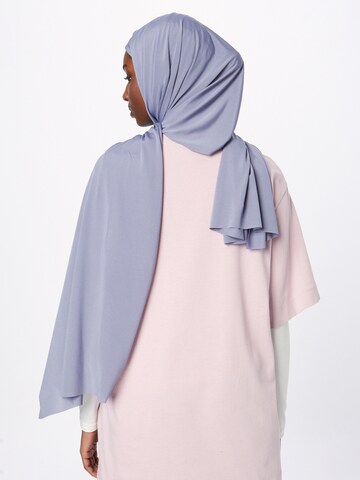 ABOUT YOU Hijab 'Layla' in Blau