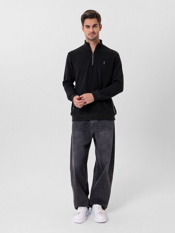 Pull-over 'Alvaro' Jacey Quinn en noir