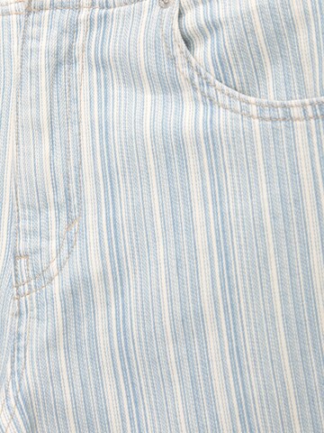 Pull&Bear Ohlapna forma Kavbojke | modra barva