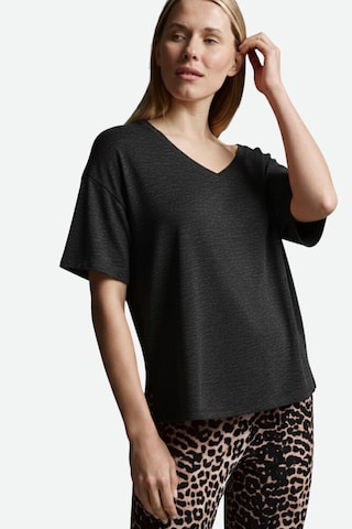 Cotton Candy Shirt in Zwart: voorkant