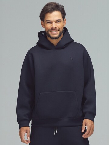 DRILLS Apparel Sweater 'RECREATION Scuba Hoodie' in Black: front
