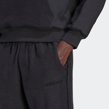 ADIDAS ORIGINALS Zwężany krój Spodnie 'Loopback' w kolorze szary
