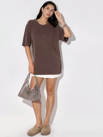 Maglietta di Busem in marrone