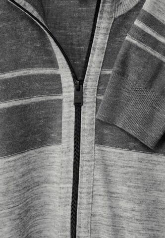 Street One MEN Knit Cardigan in Grey