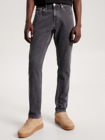 Tommy Jeans Slim fit Jeans 'Austin' in Grey: front
