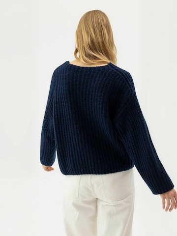 Pull-over ' Cajsa ' Holebrook en bleu