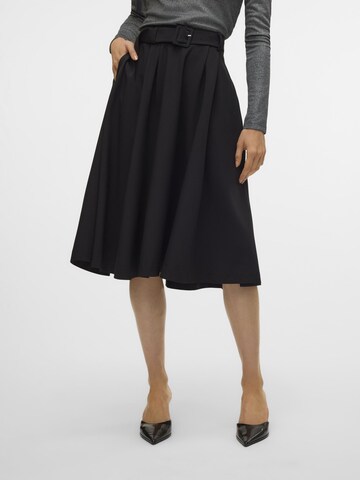 Jupe VERO MODA en noir : devant