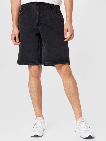 Cotton On Loosefit Shorts in Schwarz: predná strana