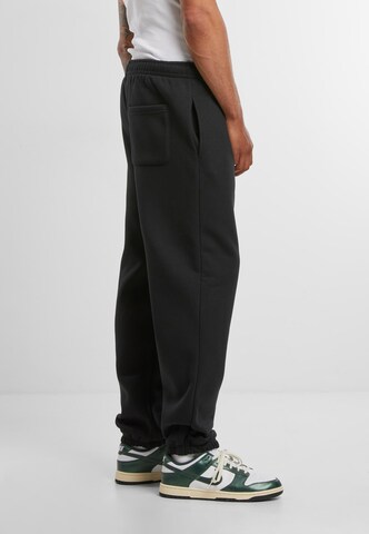 MT Upscale Loose fit Trousers in Black