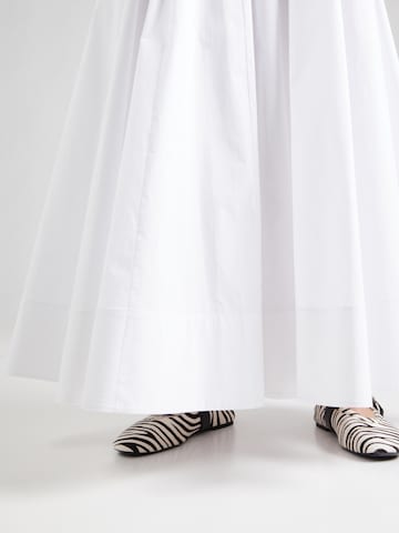 Robe d’été 'WELLS' Staud en blanc