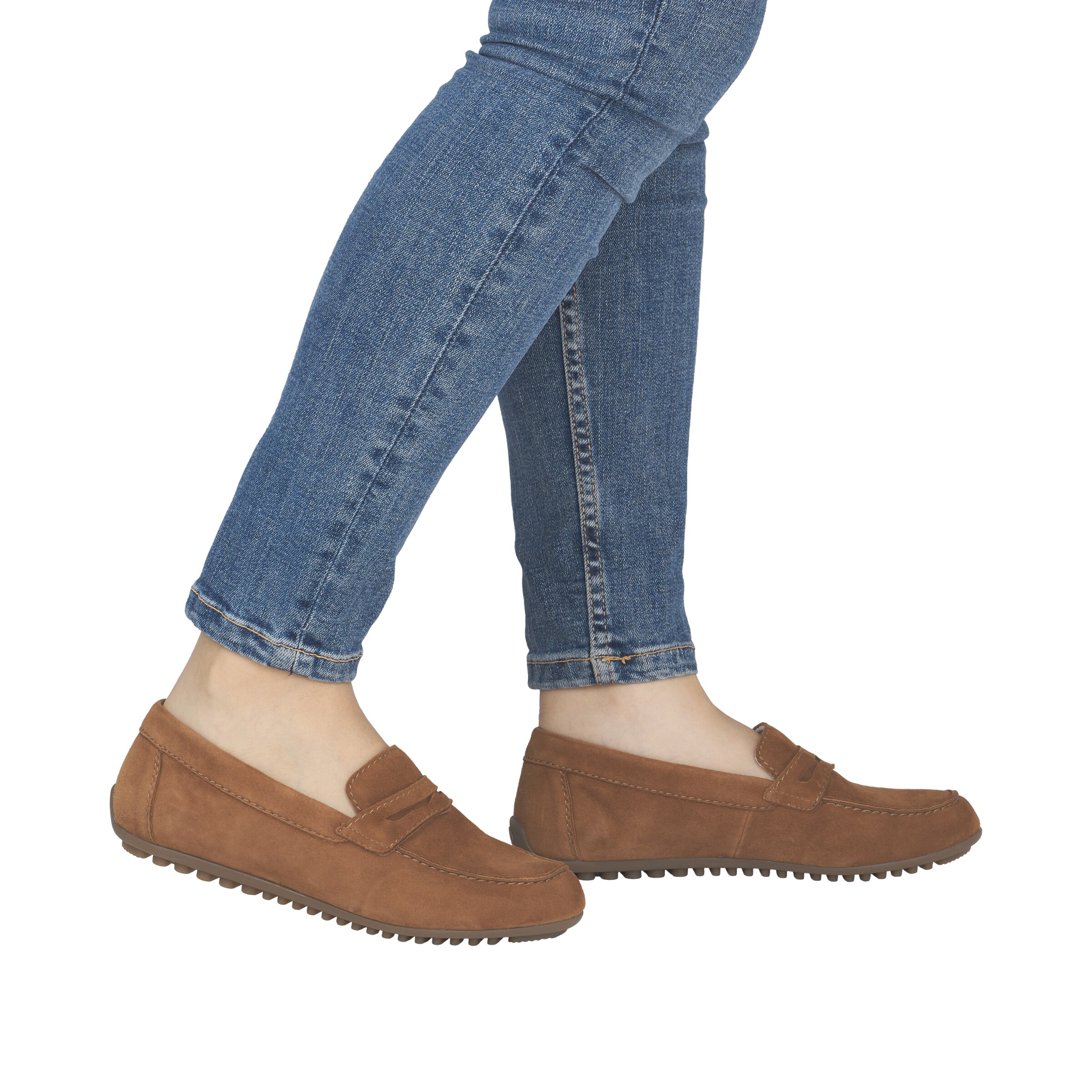 Chaussure basse 'D3K00' REMONTE en marron : devant