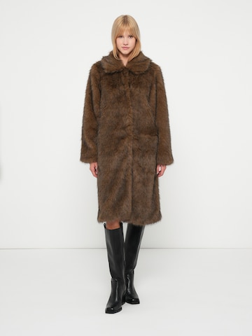 VERO MODA Демисезонное пальто 'VMGLORIA' в Коричневый: спереди