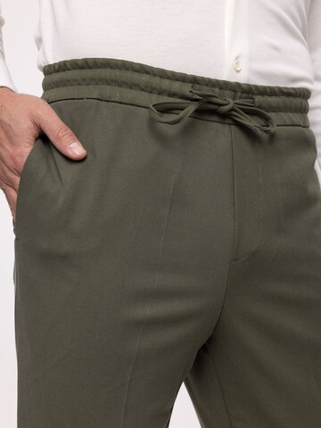 Antioch Loose fit Trousers with creases in Green