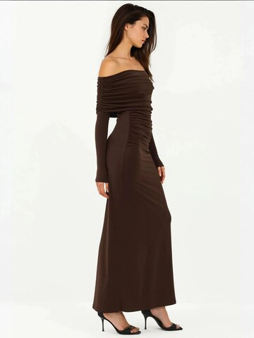 Hiccup Jurk in Bruin