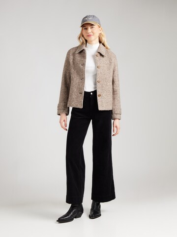 Geacă de primăvară-toamnă de la Abercrombie & Fitch pe bej