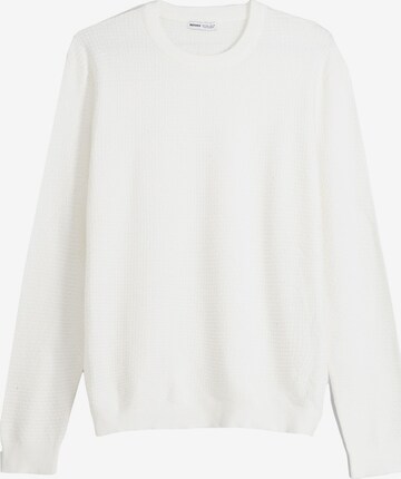 Bershka Sweater in White: front