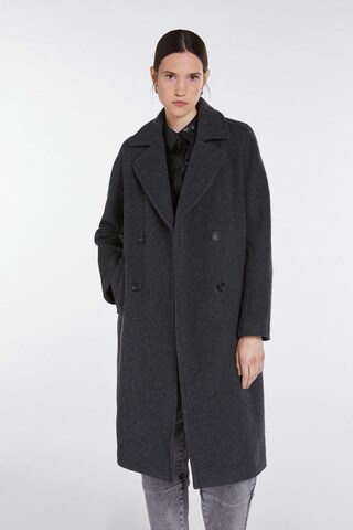 SET Between-Seasons Coat in Grey: front