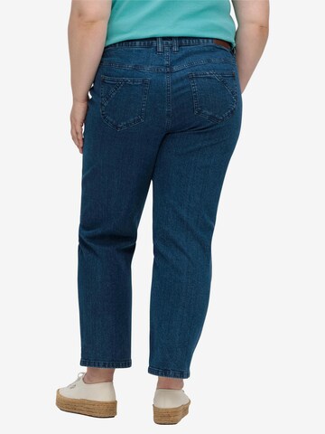 SHEEGO Regular Jeans 'Pia' in Blauw