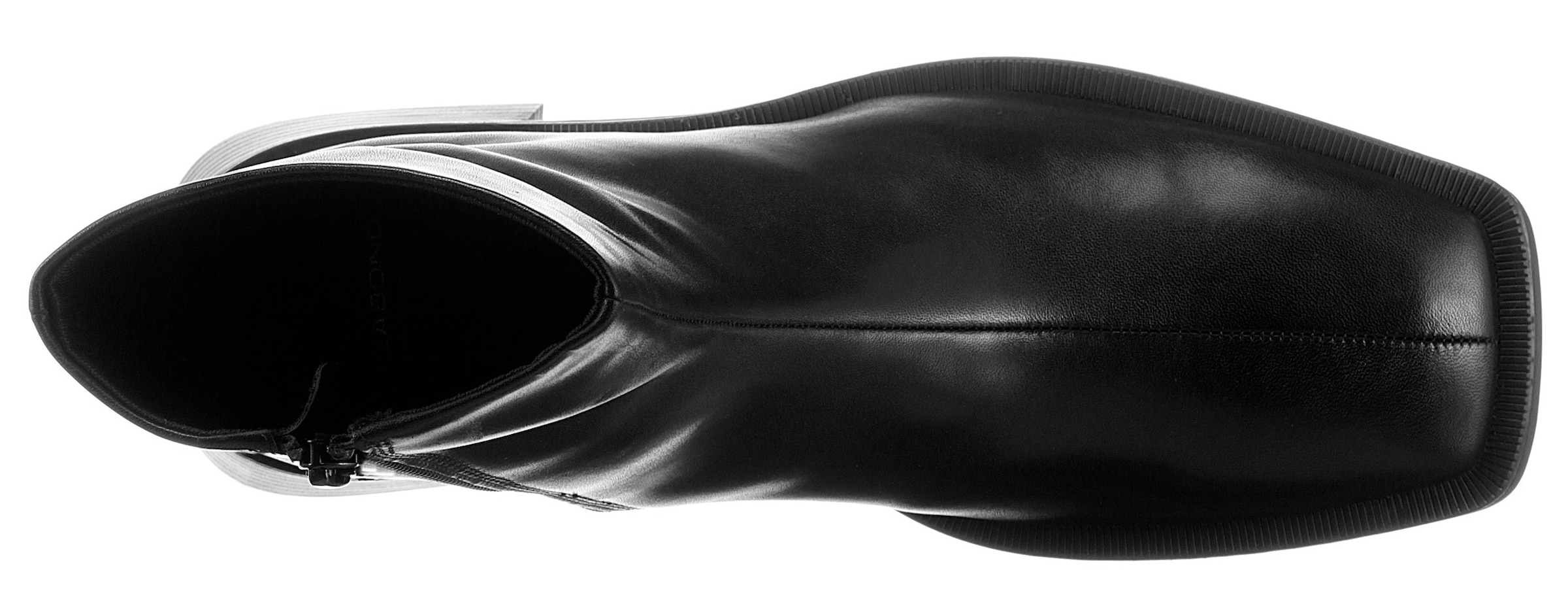 Botine 'Blanca' de la VAGABOND SHOEMAKERS pe negru