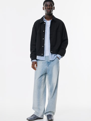 Pull&Bear Overgangsjakke i sort