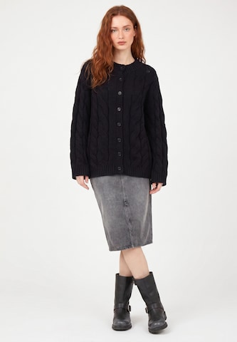 DreiMaster Vintage Knit Cardigan in Black