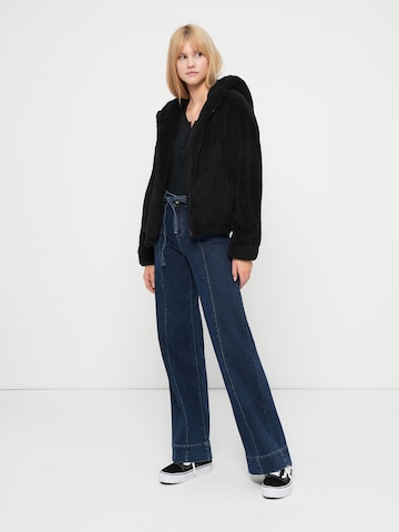 ONLY Φθινοπωρινό και ανοιξιάτικο μπουφάν 'ONLANNA CONTACT' σε μαύρο