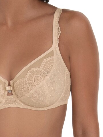 ROSA FAIA BH 'Selma' in Beige