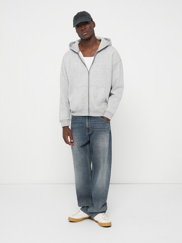 HOLLISTER Sweatjacke in Grau