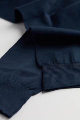 IUMAN Intimissimi Uomo Socks in Blue: front