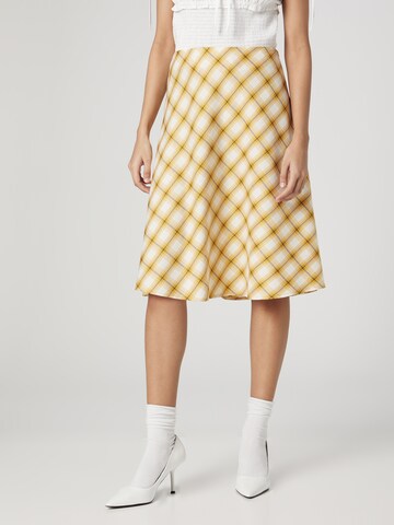 Bella x ABOUT YOU Skirt 'Fanny' in Yellow: front