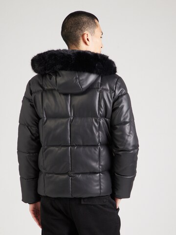 Geacă de iarnă de la GUESS pe negru