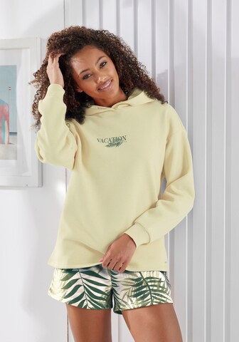 regular Pantaloncini da pigiama di LASCANA in verde