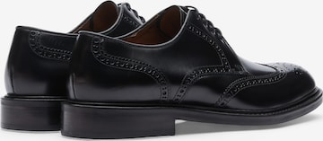 Chaussure à lacets 'Harrys' LOTTUSSE en noir