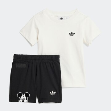 ADIDAS ORIGINALS Sæt i sort: forside