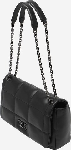 Sac bandoulière Calvin Klein en noir : devant