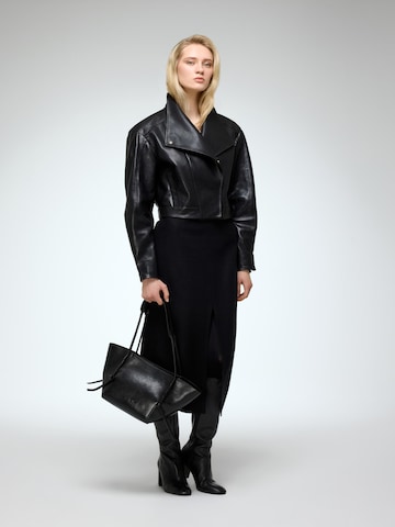 V S P Winterjacke 'Isla' in Schwarz