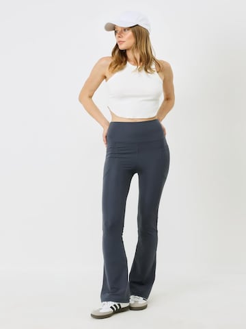 C&City Slimfit Legíny – modrá: přední strana