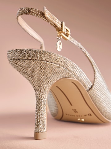 B by Ted Baker Slingpumps in Goud