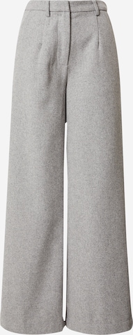 minimum Wide Leg Laskoshousut värissä harmaa: etupuoli