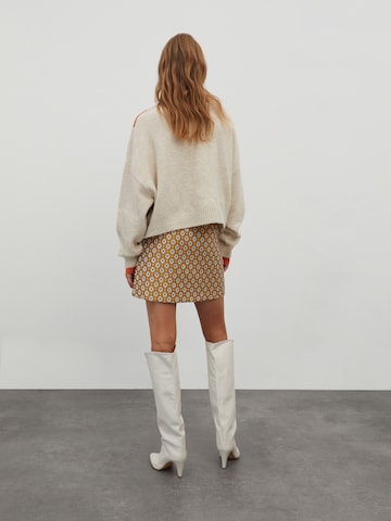 EDITED Sweater 'Larissa' in Beige