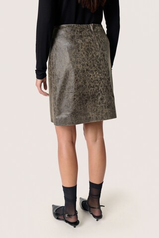 SOAKED IN LUXURY Rok 'Isabeau' in Groen